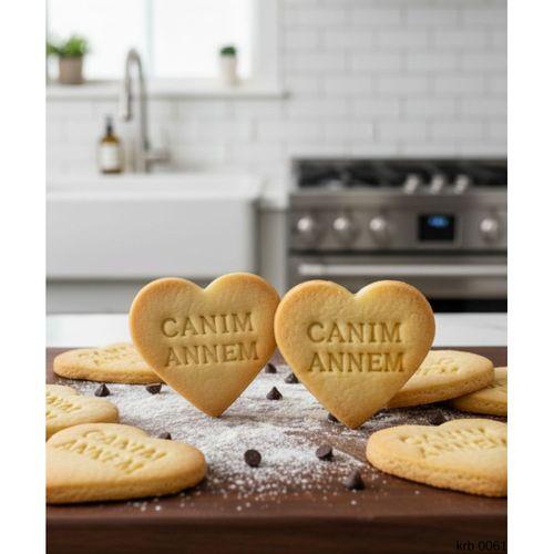 Canım Annem Yazılı Kalp Kurabiye Kalıbı ve Hamur Kesici – Şeker Hamuru ve Oyun Hamuru İçin İki Parça Kalıp