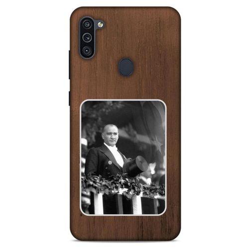 Samsung Galaxy M11 Kılıf Atatürk (35) Fit Design Kılıf Kahverengi Duvar