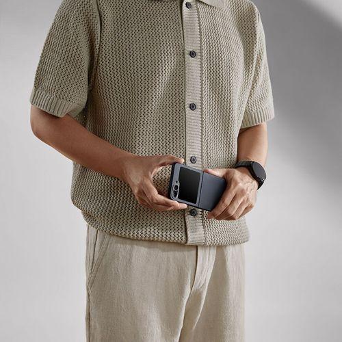 Galaxy Z Flip 6 Kılıf M-safe Şarj Özellikli 600D Aramid Fiber Pitaka Ultra-Slim Classic Serisi Black-Grey Twill Kapak