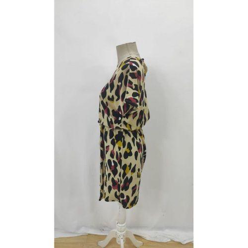 Kadın Kısa Kollu Yuvarlak Yaka Beli Kuşaklı Geometrik Desenli Süprem Elbise