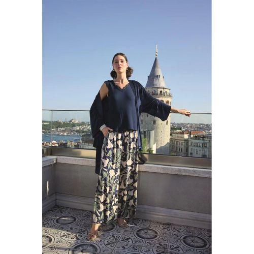 Yaprak Desenli Ve Dantelli 3'lü Pijama Takımı