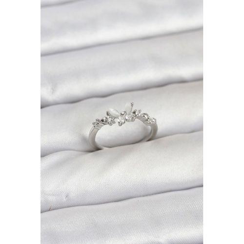 Kelebek Model Gümüş Renk Pirinç Kadın Yüzük