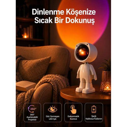 180 Derece Dönebilen Astronot Masa Ve Gece Lambası Projektör