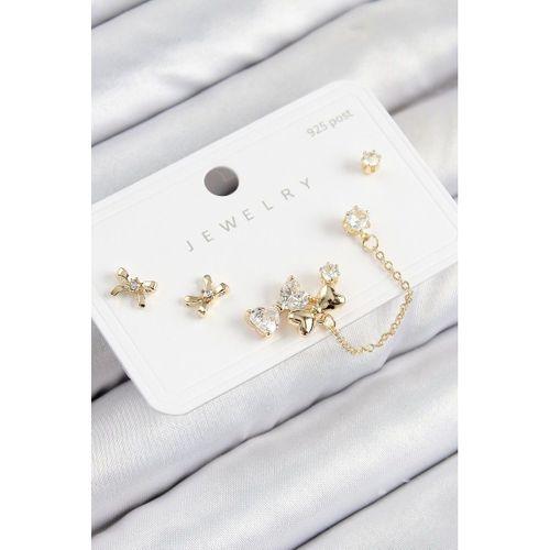 Pirinç Zirkon Taşlı Fiyonk Model Gold Renk 925 Ayar Gümüş Çivi Kadın Küpe Set