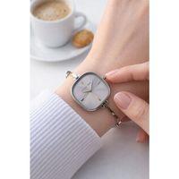 U.S.Polo Assn. İnce Su Yolu Özel Tasarım Çelik Kordon 2 Yıl Garantili Kadın Kol Saati U02158.1