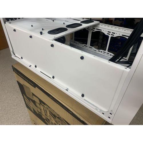 Thermaltake Core X9 Bodrum Yan Kapağı - 6902331