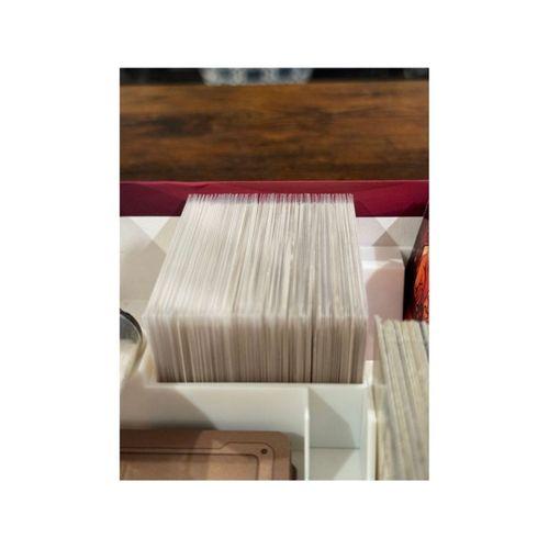 Codenames Oyun Düzenleyici Kutusu (Kapaklı Kartlar için) (Bu ürün Sadece Plastik parçadır - Almadan Önce Soru Sorabilirsiniz)