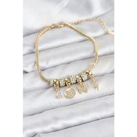 Pirinç Gold Renk Kelebek Charmlı Kadın Bileklik