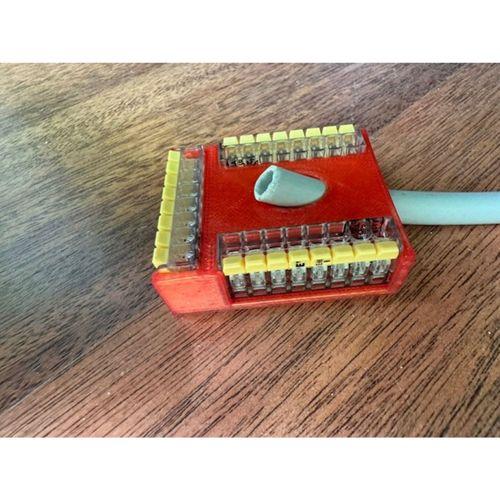 ELTROPA Klemens 8x ELTROPA Klemens Bağlantısı (Bu ürün Sadece Plastik parçadır - Almadan Önce Soru Sorabilirsiniz)