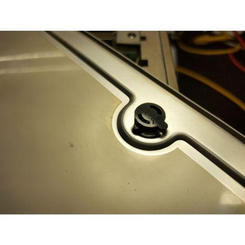 TEKTRONIX Kilit Paneli Yan 1 4 Dönüş Plastik (Bu ürün Sadece Plastik parçadır - Almadan Önce Soru Sorabilirsiniz)