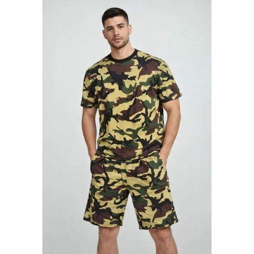 Erkek Kamuflaj Desenli Tişört Şort Takım – Regular Fit Günlük Spor 2’li Yazlık Kombin - Kamuflaj