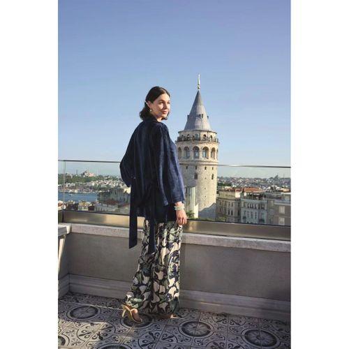 Yaprak Desenli Ve Dantelli 3'lü Pijama Takımı