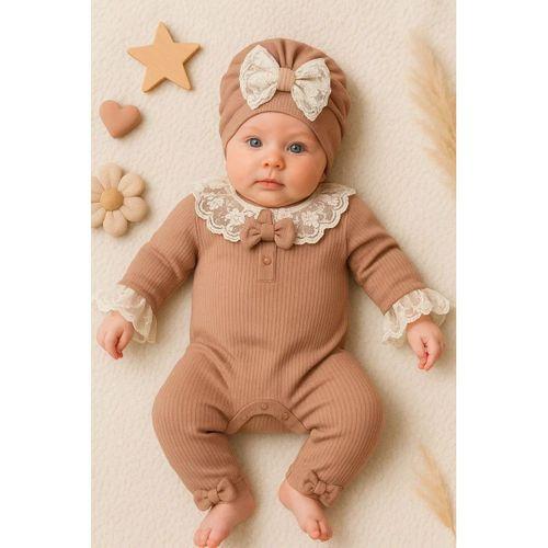 Dantel Yaka Detaylı Şapkalı 2'li Kız Bebek Tulum