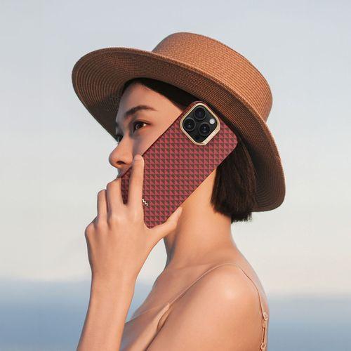 Apple iPhone 16 Pro Kılıf M-safe Şarj Özellikli Raptic Aramid Skin Origin Serisi Kapak