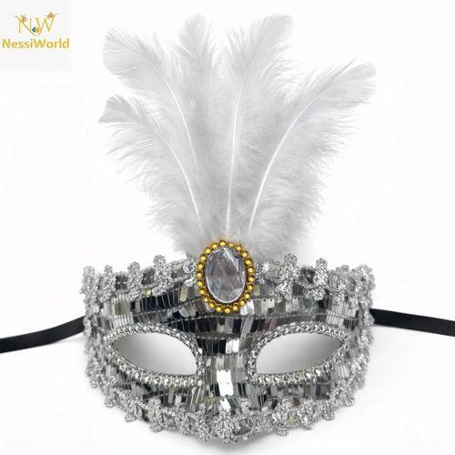 Lüks Gümüş Tüylü Taşlı Balo Maskesi