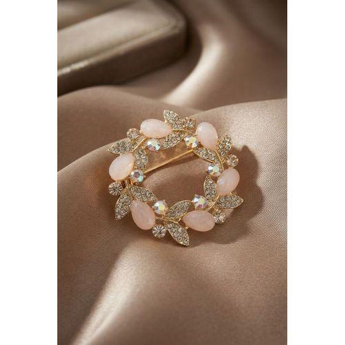 Gold Pembe Detaylı Zirkon Taşlı Broş