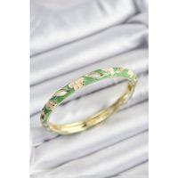 Mineli Pirinç Yeşil Ve Krem Çiçek Motifli Gold Renk Kadın Kelepçe - TJ-BB7371