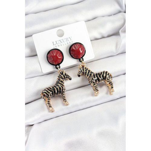 Pirinç Bordo Sallantılı 3D Zebra Model Gold Renk Kadın Küpe