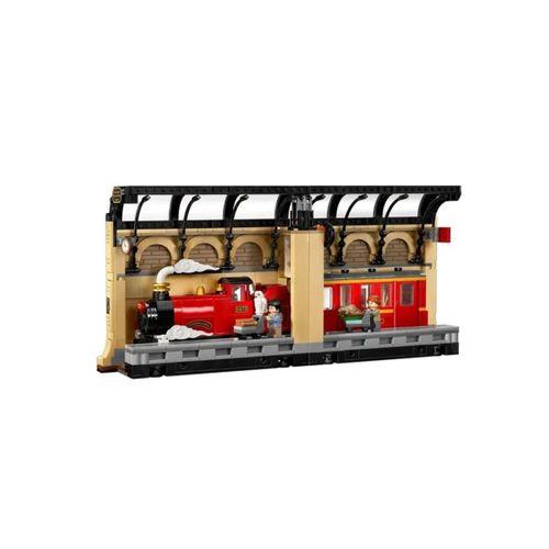 76450 Harry Potter - Kitaplık Dekoru: Hogwarts Ekspresi 832 parça +10 yaş