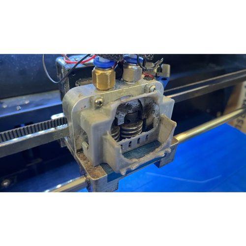 - Creatbot DE Eski Versiyon için Fan Shroud (Bu ürün Sadece Plastik parçadır - Almadan Önce Soru Sorabilirsiniz)