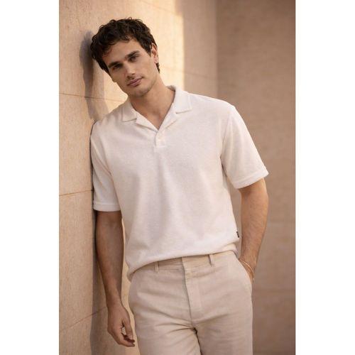 Aretus Şönil Kumaş Regular Fit Tek Düğmeli Polo Yaka Erkek T-Shirt - Ekru