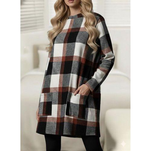 Kadın Uzun Kollu Yarı Balıkçı Yakalı Cep Detaylı Ekoseli Dokuma Tunik