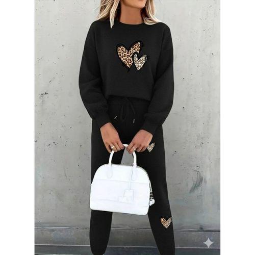 Kadın Uzun Kollu Bisiklet Yaka Kalp Desenli şardonlu üç Iplik Bluz Ve Pantolon Ikili Takım