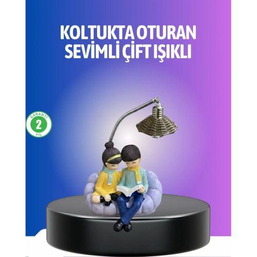 Kitap Okuyan Çift Figürlü Gece Lambası Romantik Dekoratif Masa Lambası