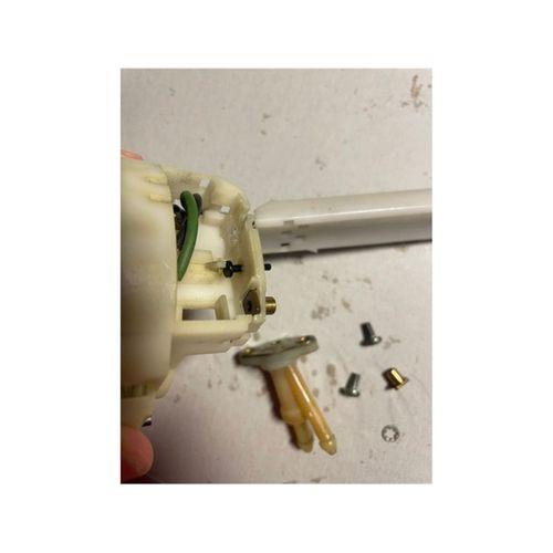 VW T2 Bay Yıkayıcı Kol Mikro Anahtar Tutucu (Bu ürün Sadece Plastik parçadır - Almadan Önce Soru Sorabilirsiniz)