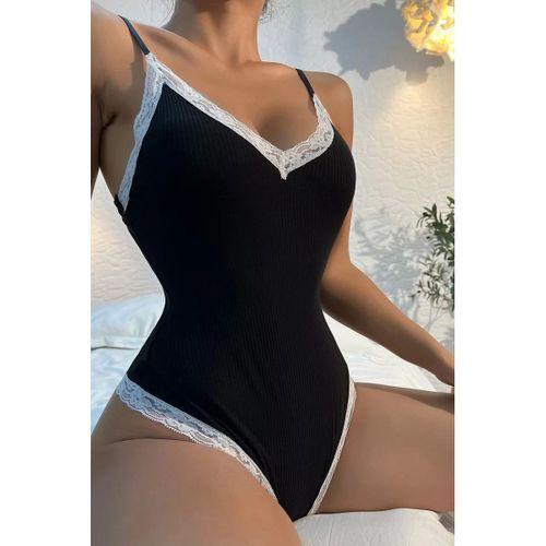 Kadın Beyaz Dantel Işlemeli Siyah Tulum Gecelik