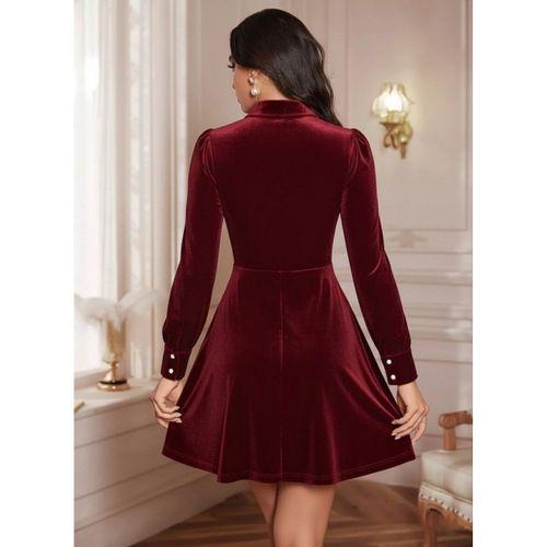 Kadın Uzun Kollu Yakalı Tül Detaylı Incili Mini Kadife Elbise