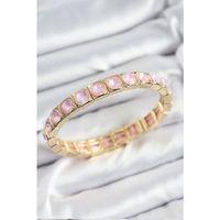 Pirinç Pembe Zirkon Taşlı Kare Model Gold Renk Lastikli Kadın Bileklik
