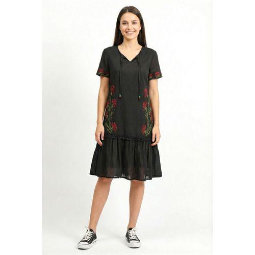 Kısa Kol Gülbin Bağcıklı V Yaka Nakışlı Yazlık Vual Kısa Elbise Siyah Syh