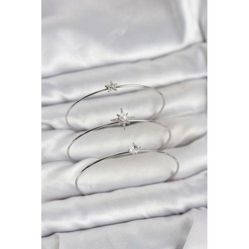 Gümüş Renk Kutup Yıldızı Model Zirkon Taşlı 3'lü Kadın Bileklik Kombini