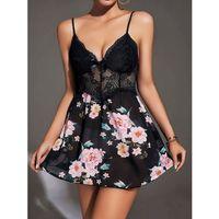 Özel Tasarım Çiçek Desenli Dantel İşlemeli Şık Göğüs Dekolteli Siyah Saten Gecelik