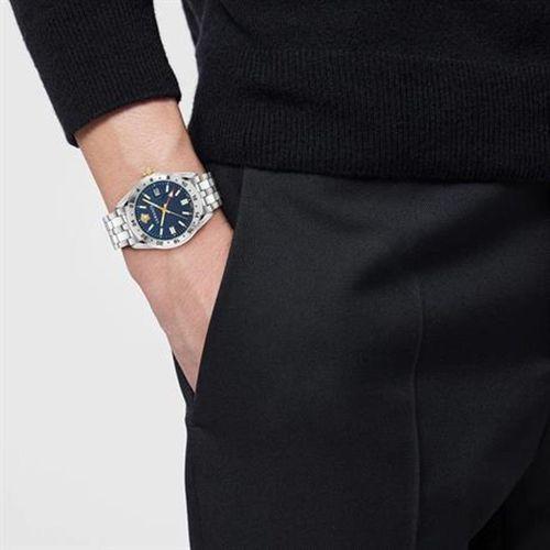 Versace VRSCVE7C00523 Erkek Kol Saati VE7C00523