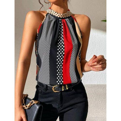 Kadın Yarım Balıkçı Yaka Kolsuz Mikro Bluz