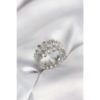 Gümüş Renk Zirkon Taşlı Sıralı Damla Model Kadın Yüzük