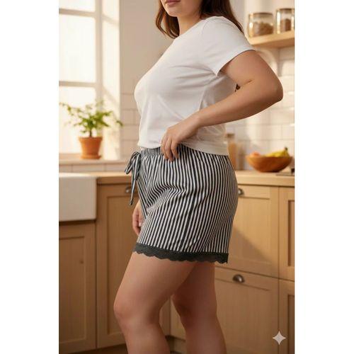 Çizgili Penye Kadın Ev Şortu Bacak Dantel Detaylı Ev Giyim Siyah