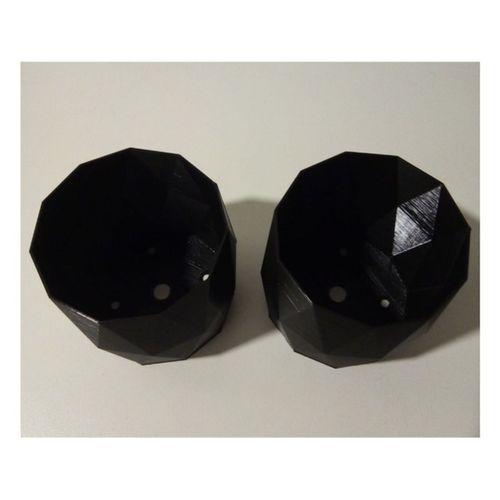 Küçük Saksı (Bu ürün Sadece Plastik parçadır - Almadan Önce Soru Sorabilirsiniz)