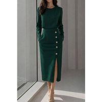 Kadın Uzun Kollu Bisiklet Yakalı Yandan Yırtmaçlı Düğmeli Midi Ithal Krep Elbise