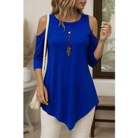 Kadın Omuzlardan Açık Sıfır Yaka Asimetrik Kesim Detay Viskon Bluz