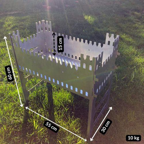 Kamp Ayısı® CastleGrill™ 2mm Galvaniz Çelik, Katlanır, 13 Şiş Kapasiteli Şiş Mangalı ve Ateş Çukuru