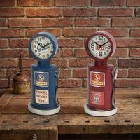 Retro Benzin Pompası Tasarımlı Masaüstü Saat