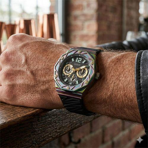 Guess GUGW0634G3 Erkek Kol Saati