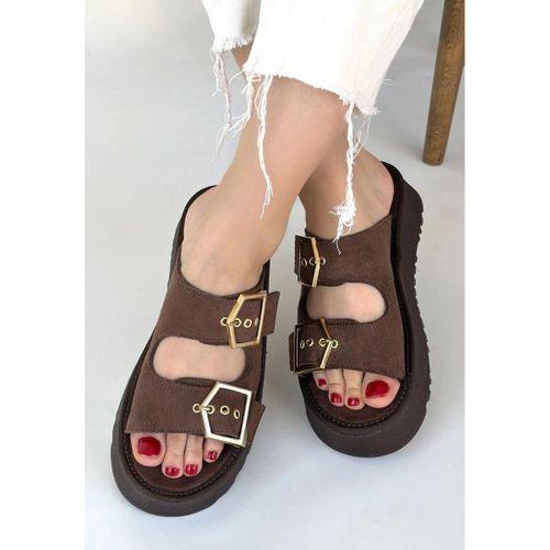 Coer Kahverengi Süet Çift Tokalı Terlik