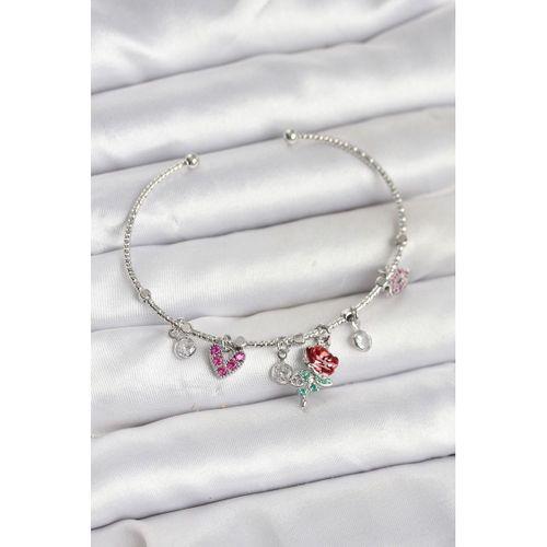 Gül Charmlı Gümüş Renk Pirinç Kadın Bileklik