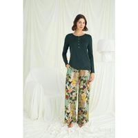 Çiçek Ve Yaprak Desenli Pijama Takımı