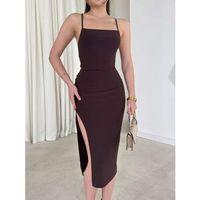 İp Askılı Sırt Dekolteli Bağlama Detaylı Yırtmaçlı Midi Elbise - Kahverengi