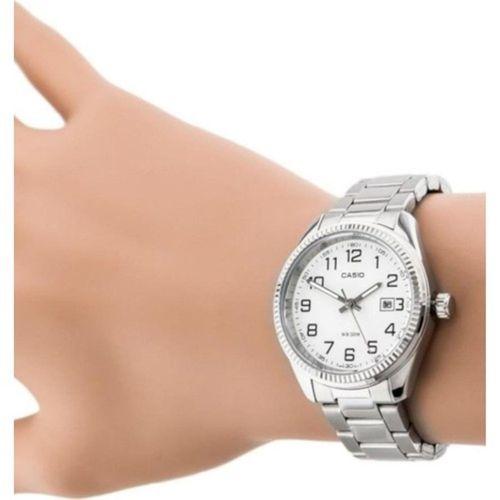 Casio MTP-1302D-7BVDF Quartz Çelik Gri Beyaz Kadran 5 ATM 39 mm Erkek Kol Saati